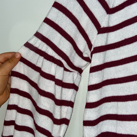 Bundle of Two Old Navy Striped Blouses: M - EUC - Picture 9 of 11